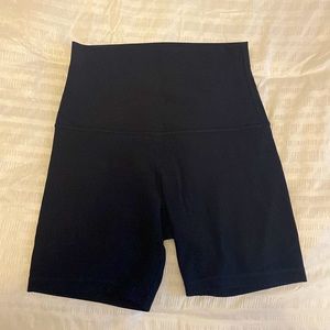 Lululemon biker shorts